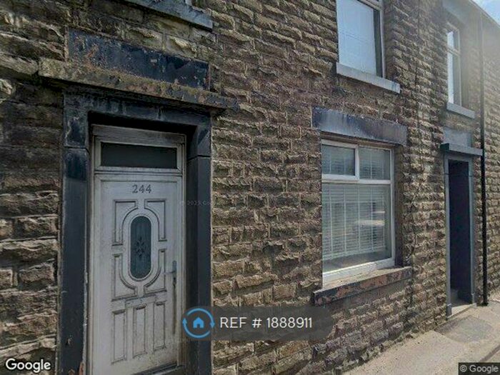 3 Bedroom Terraced House To Rent In Market Street, Whitworth, Rochdale, OL12