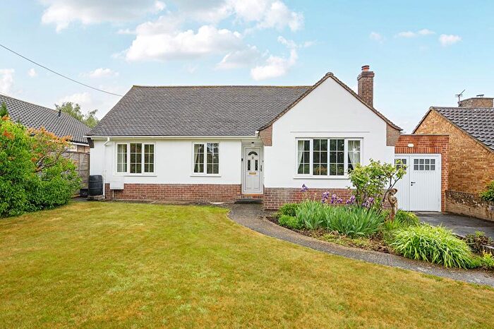 3 Bedroom Detached Bungalow For Sale In Countess Road, Amesbury, SP4