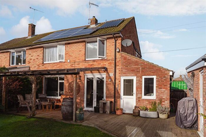 Semi Detached House For Sale In New Causeway, Reigate, RH2