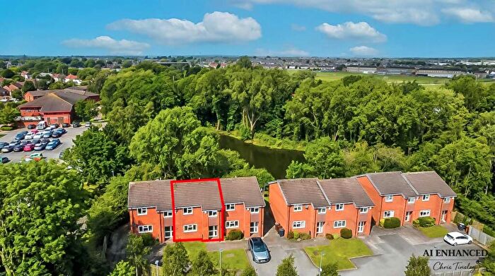 3 Bedroom Terraced House For Sale In Lake View Close, Kew, Southport, PR8