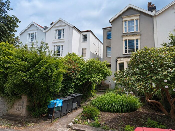 2 Bedroom Apartment To Rent In Hampton Park, Bristol, BS6
