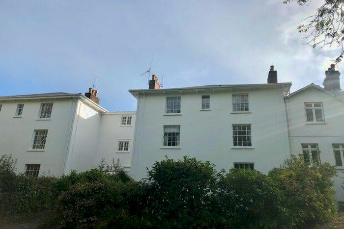 2 Bedroom Flat To Rent In Heavitree Park, Exeter, EX1