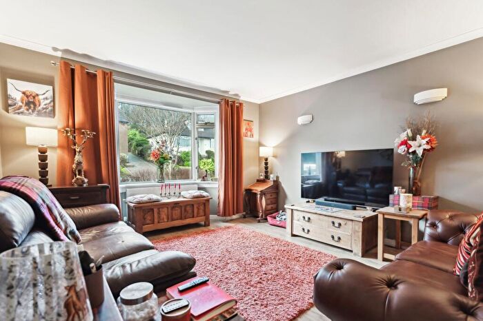 4 Bedroom Detached House For Sale In Ravelston Road, Bearsden, G61