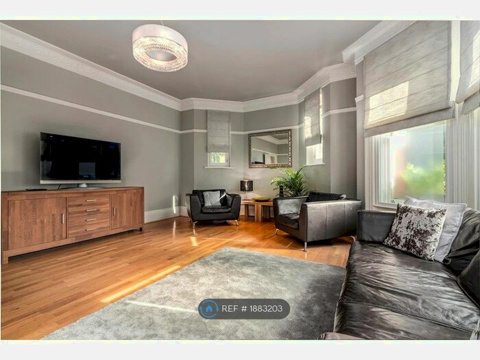 2 Bedroom Flat To Rent In Nevern Mansions, London, SW5