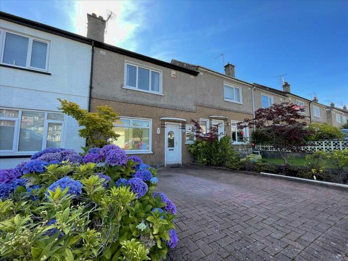 2 Bedroom Terraced House To Rent In Churchill Drive, Broomhill, Glasgow, G11