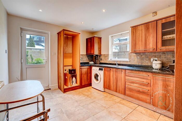 1 Bedroom Flat For Sale In Lower Cathedral Road, Cardiff, CF11