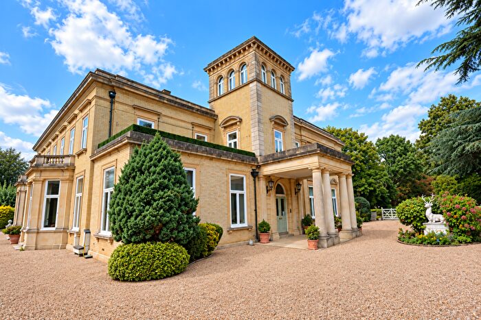 2 Bedroom Apartment For Sale In Ware Park, Ware, SG12