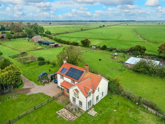 5 Bedroom Detached House For Sale In Slip Road, Thurlton, Norwich, Norfolk, NR14