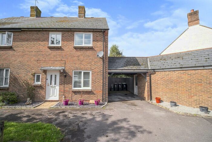 3 Bedroom End Of Terrace House For Sale In Woodsford Close, Crossways, Dorchester, DT2