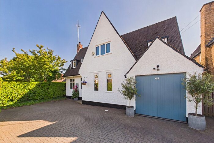 4 Bedroom Detached House For Sale In Springfield Road, Millhouses, S7