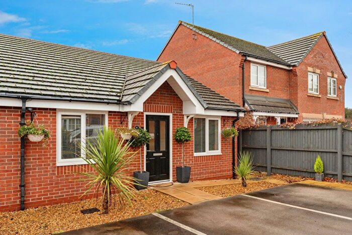 2 Bedroom End Terrace House For Sale In Elbrus Drive, Ellesmere Port, Cheshire, CH66