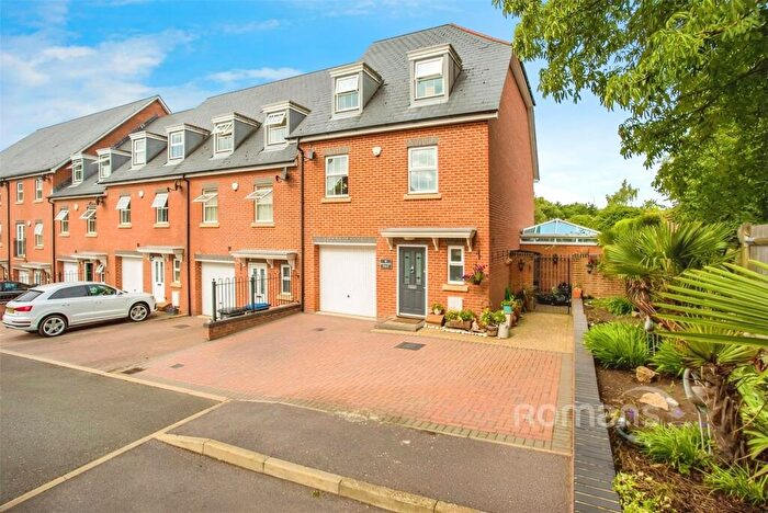 4 Bedroom Semi Detached House To Rent In Sandhills Court, Sandhills Lane, Virginia Water, GU25