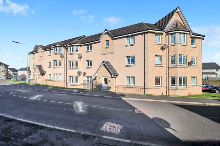 2 Bedroom Flat To Rent In Osprey Crescent, Dunfermline, Fife, KY11