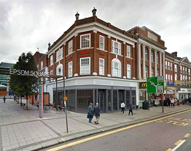 1 Bedroom Apartment To Rent In High Street, Epsom, Surrey, KT19