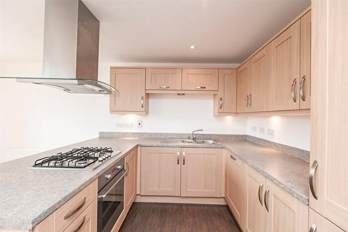 2 Bedroom Flat To Rent In Pinkhill Park, Edinburgh, EH12