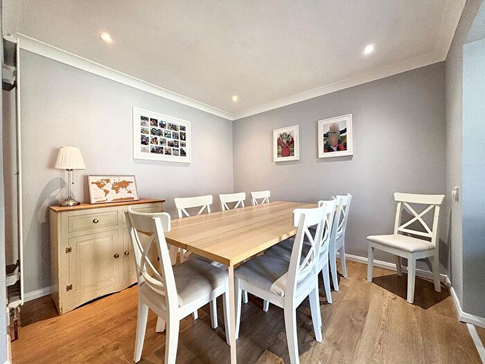 4 Bedroom Detached House For Sale In Bruyn Road, Fordingbridge, SP6
