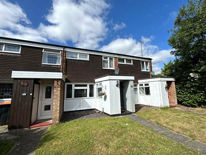 2 Bedroom House To Rent In Birchside, Dunstable, LU6