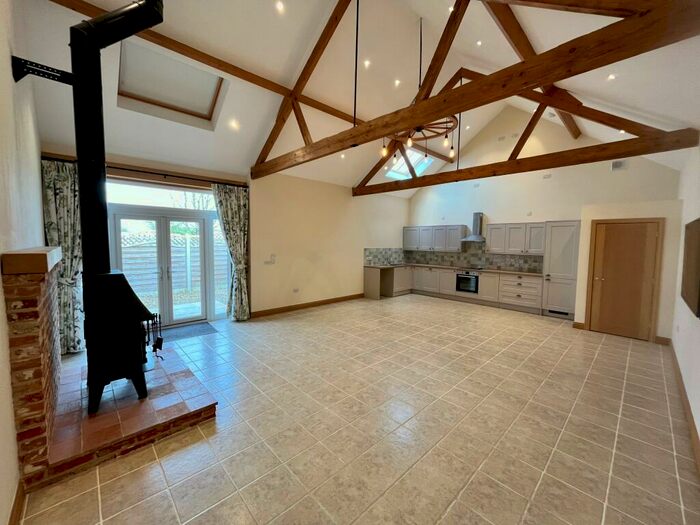 2 Bedroom Barn Conversion To Rent In King Row, Shipdham, Thetford, IP25