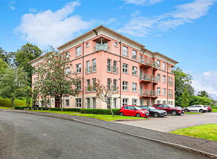 2 Bedroom Apartment / Flats For Sale In Danesfort, Belfast, BT9