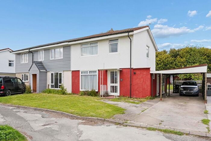 3 Bedroom Semi Detached House For Sale In Harcourt Green, Wantage, OX12