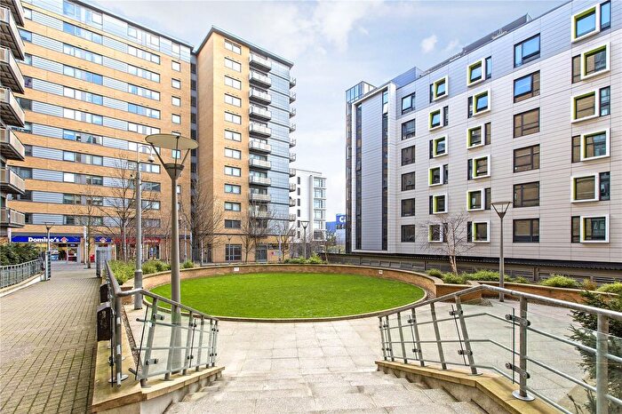 1 Bedroom Flat To Rent In Victoria Road, London, W3