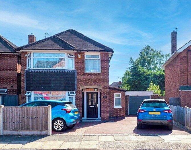3 Bedroom Detached House For Sale In Warrender Close, Bramcote, Nottingham, Nottinghamshire, NG9