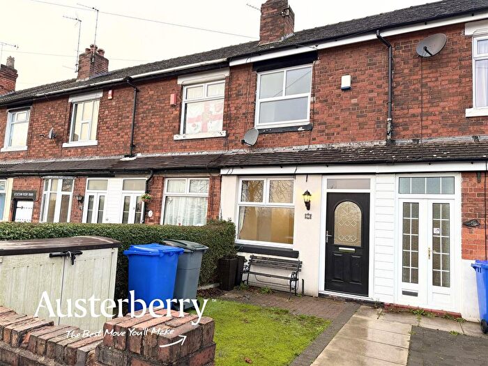 2 Bedroom Town House To Rent In Station View, Stoke-On-Trent, ST3