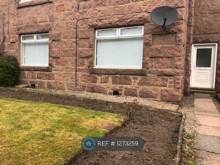 2 Bedroom Flat To Rent In Cairntrodlie, Peterhead AB42
