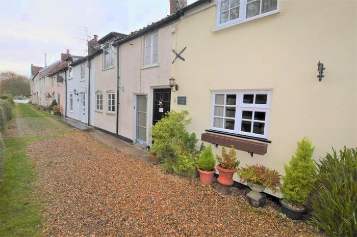 1 Bedroom Cottage For Sale In The Wall, Mark, Somerset TA9