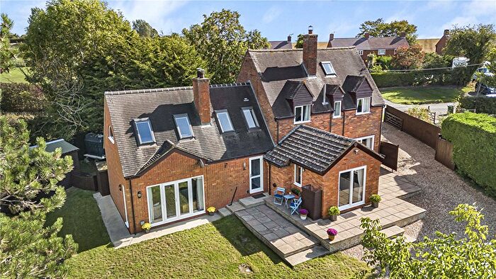 3 Bedroom Equestrian Property For Sale In Hillesden, Buckingham, Buckinghamshire, MK18