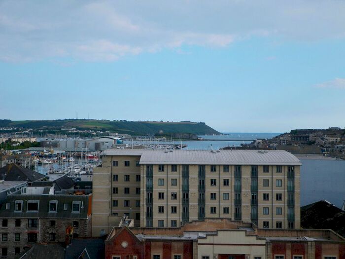 2 Bedroom Flat To Rent In Moon Street, Plymouth, PL4