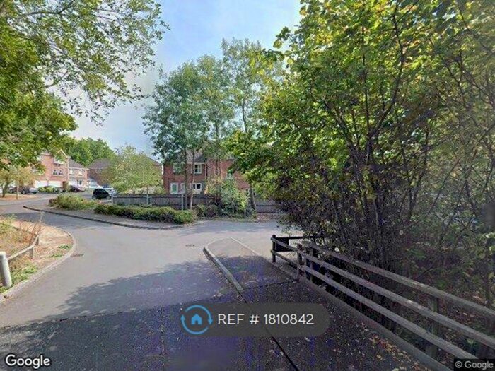 2 Bedroom Flat To Rent In Cavendish Place, Guildford, GU2