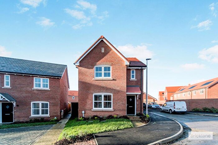 3 Bedroom House To Rent In Thorpe Close, Stone Cross, BN24