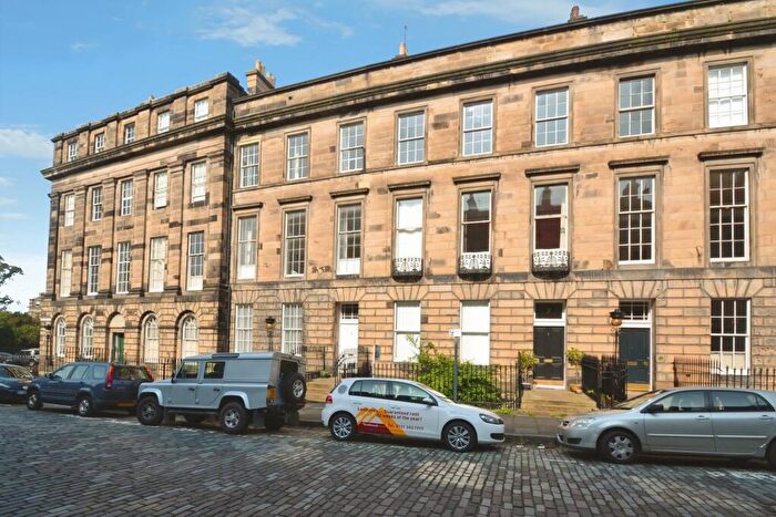2 Bedroom Flat To Rent In Darnaway Street, Edinburgh, EH3