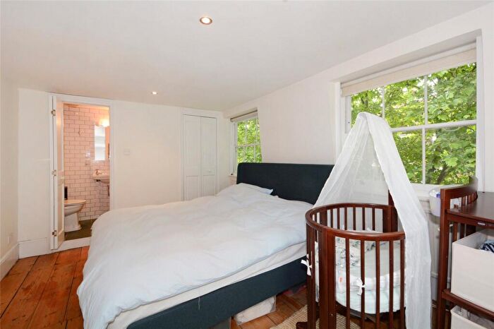 2 Bedroom Flat To Rent In Barnsbury Road, Barnsbury, N1