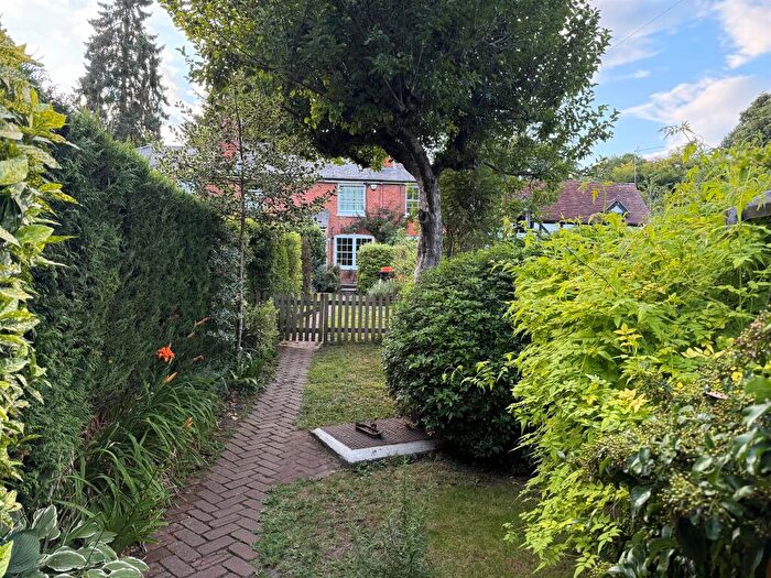 2 Bedroom Terraced House For Sale In Kings Lane, Cookham, Maidenhead, SL6