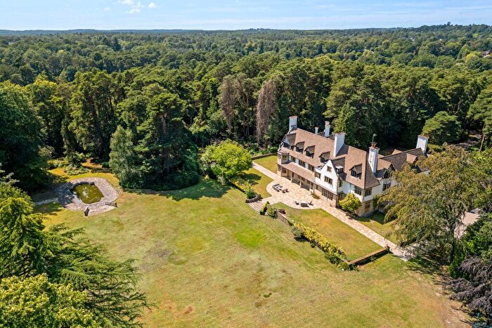 14 Bedroom Detached House For Sale In Sunningdale, SL5