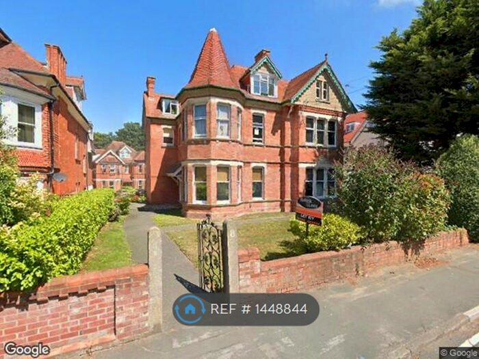 Studio To Rent In Percy Road, Bournemouth, BH5