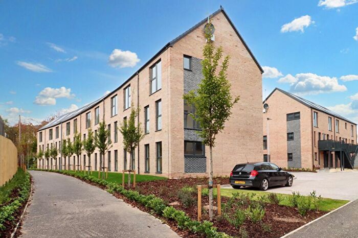 2 Bedroom Duplex To Rent In Kilpatrick Bow, Edinburgh, Midlothian, EH6