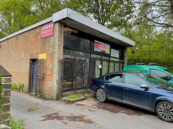 Property To Rent In Blacker Road, Birkby, Huddersfield, HD1