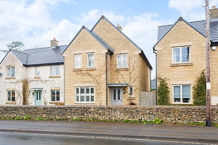 4 Bedroom Detached House For Sale In Minchinhampton, Stroud, GL6