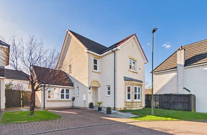 4 Bedroom Detached House For Sale In Buie Brae, Kirkliston, EH29