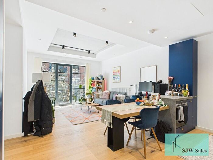 1 Bedroom Apartment For Sale In Agar House, GoodLuck Hope, Canning Town, E14