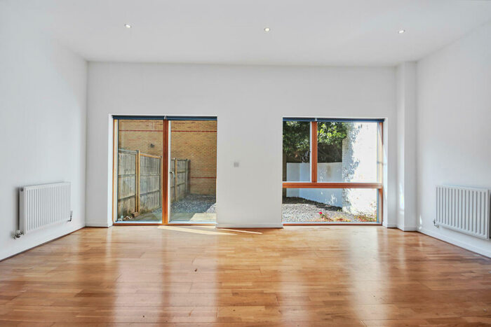 1 Bedroom Apartment To Rent In The Interchange, Dalston, E8