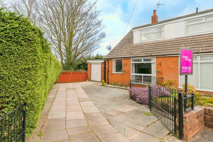3 Bedroom Semi-Detached House For Sale In Forge Close, Westhead, Ormskirk, L40