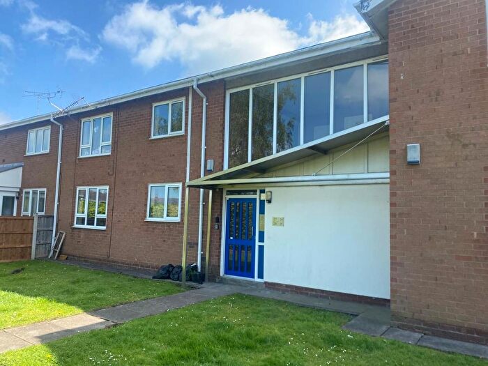 2 Bedroom Flat For Sale In Longridge, Knutsford, WA16