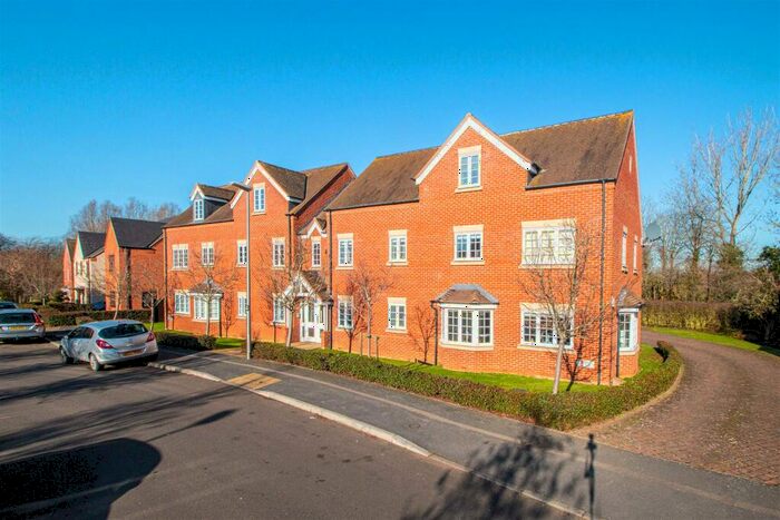 2 Bedroom Apartment To Rent In Dean Forest Way, Broughton, MK10