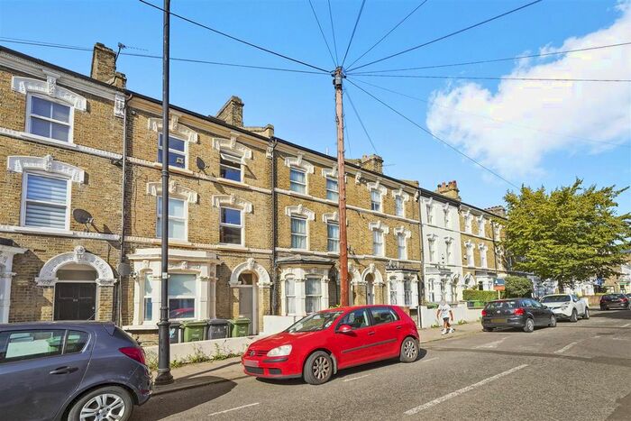 1 Bedroom Flat To Rent In Ferndale Road, London, SW4