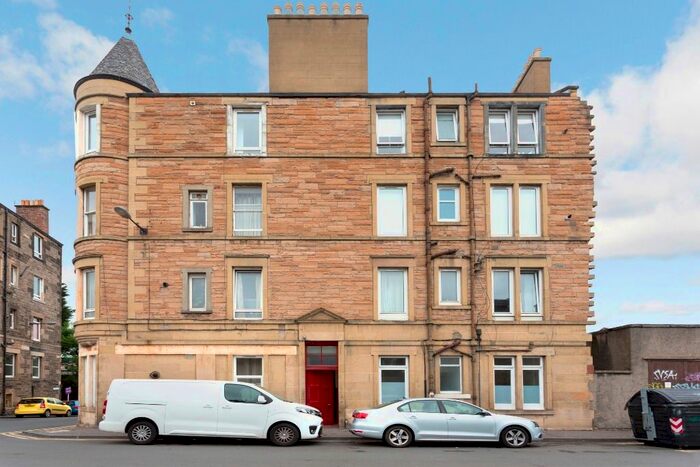 1 Bedroom Flat To Rent In Rossie Place, Abbeyhill, Edinburgh, EH7