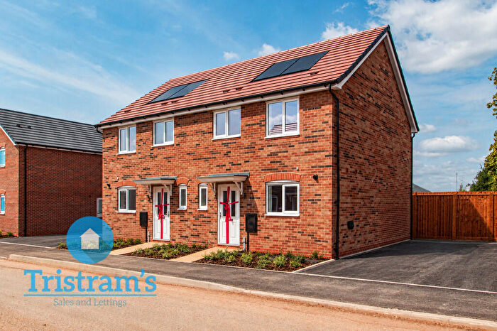 3 Bedroom Semi-Detached House To Rent In Starina Avenue, Edwalton, NG12